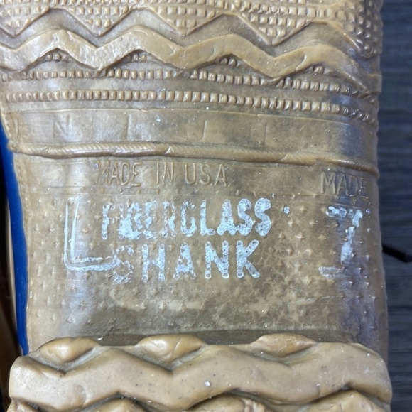 LaCrosse Brown Rubber Duck Low Boot, Women 8.5, Men 7~Fiberglass Shank - Picture 8 of 8